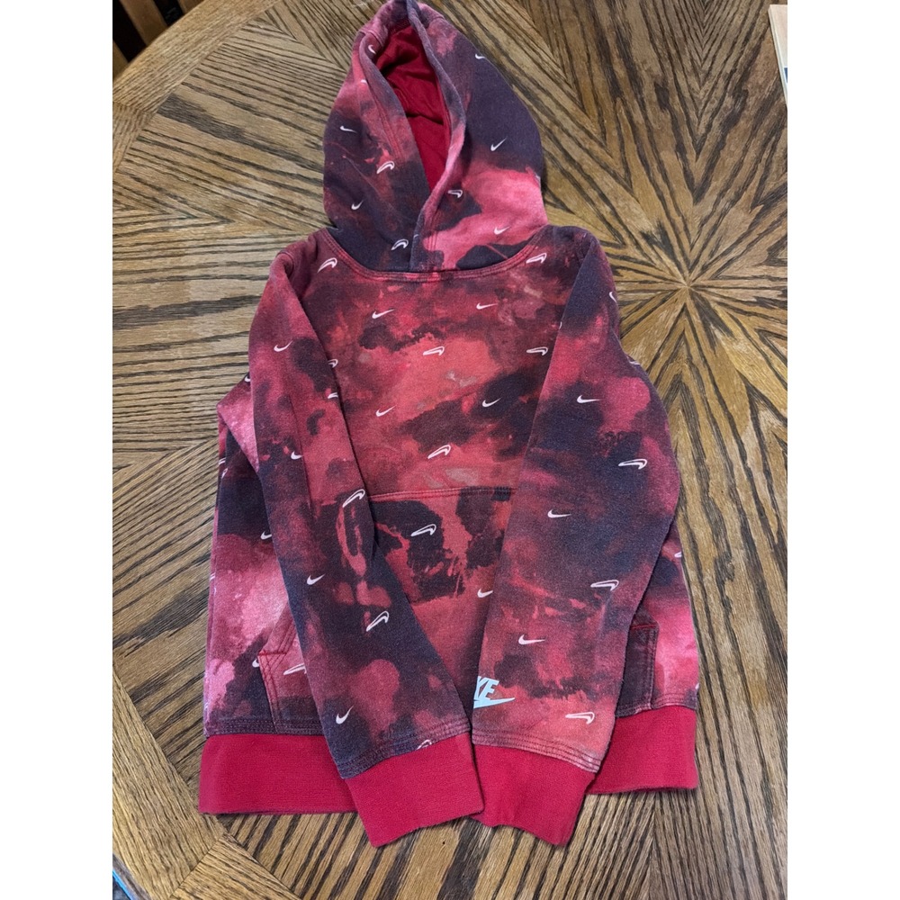 Nike Boys Red Black Acid Wash Tie Dye Mini Swoosh Pullover Hoodie Size 6 5-6 YRS